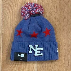 NEW YOUTH NEW ENGLAND PATRIOTS NEW ERA RIVALRIES SIDELINE CUFFED KNIT BEANIE HAT